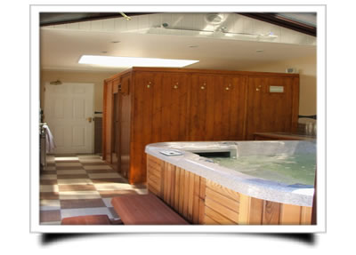 crowded house